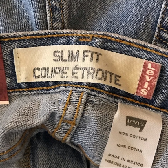 Levi Strauss Slim Fit Highrise Mom Denim Jeans - Picture 9 of 10